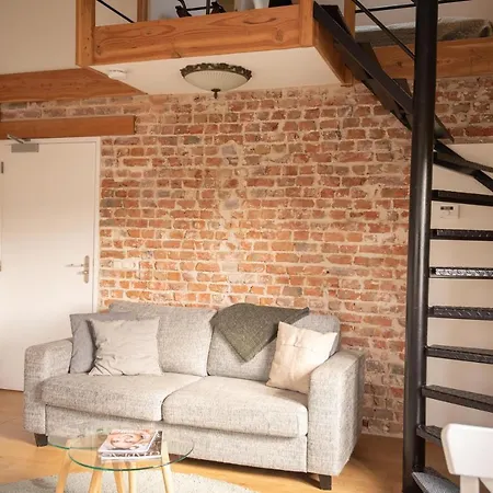 Jeanneke Bosch * 赫尤尔上的斯琴