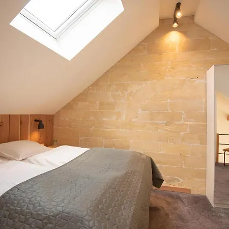 Jeanneke Bosch Apartment